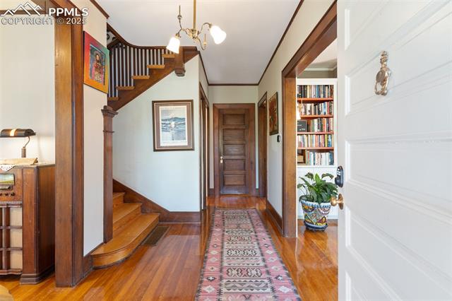 20 W Caramillo Street