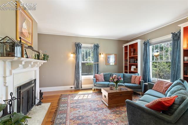 20 W Caramillo Street