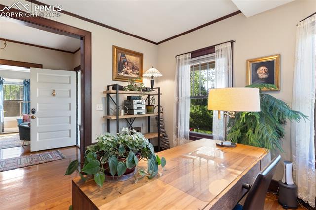 20 W Caramillo Street