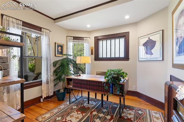 20 W Caramillo Street