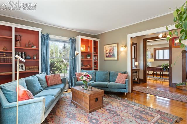 20 W Caramillo Street