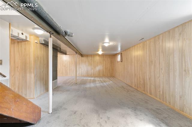 1215 Hartford Street