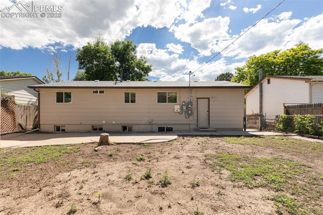 1215 Hartford Street