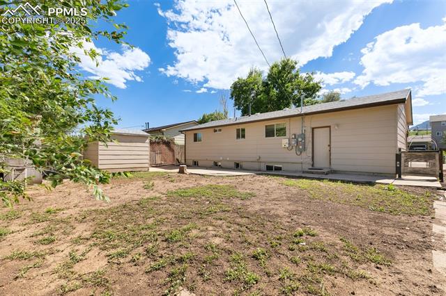 1215 Hartford Street