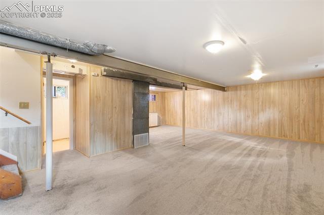 1215 Hartford Street