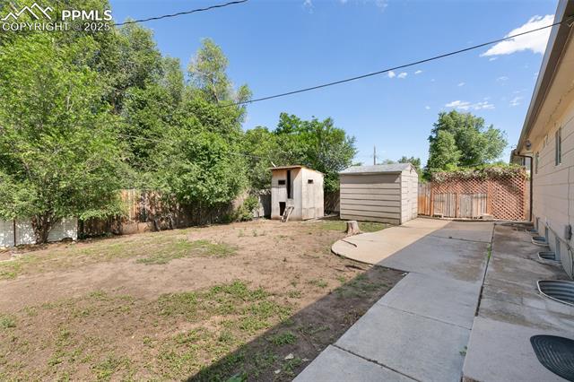 1215 Hartford Street