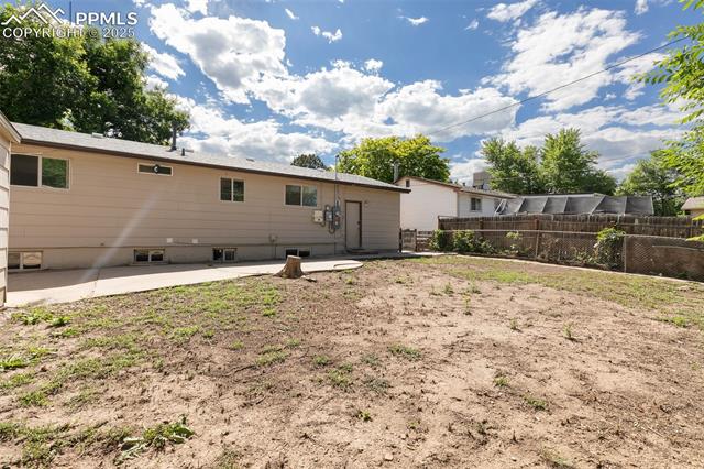 1215 Hartford Street