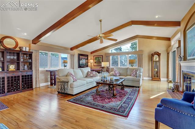 2723 Fawn Grove Court