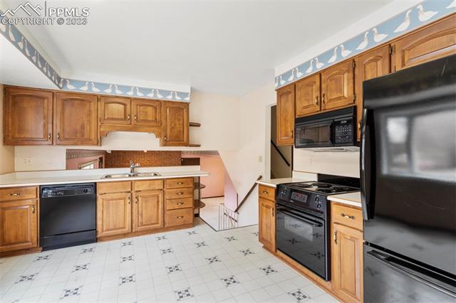 4831 Escapardo Way