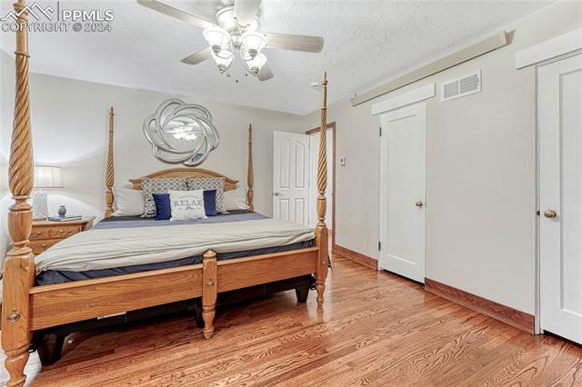 1313 E Platte Avenue