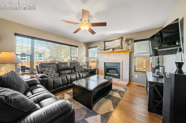 6147 Maroon Mesa Drive