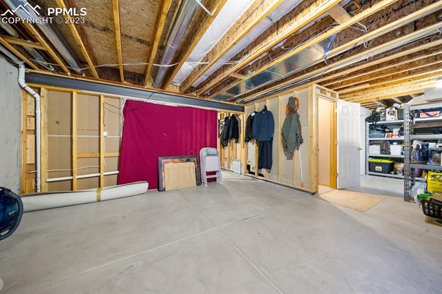 6147 Maroon Mesa Drive