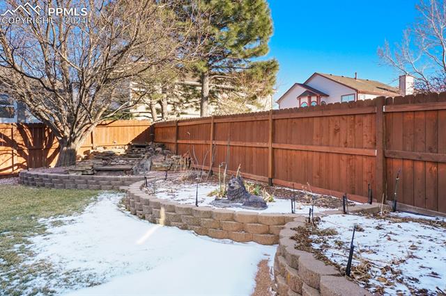 6147 Maroon Mesa Drive