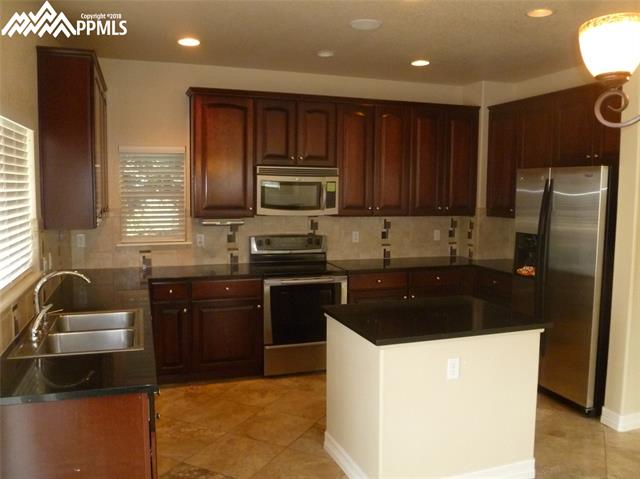 8104 Knotty Alder Court