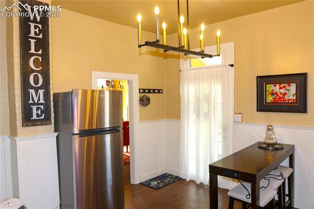 1026 W Colorado Avenue