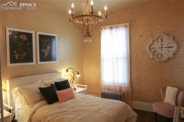 1026 W Colorado Avenue