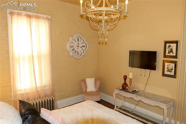 1026 W Colorado Avenue