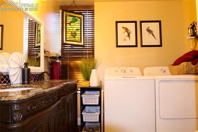 1026 W Colorado Avenue