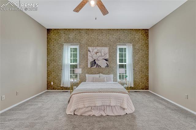 5105 Saddleback Heights