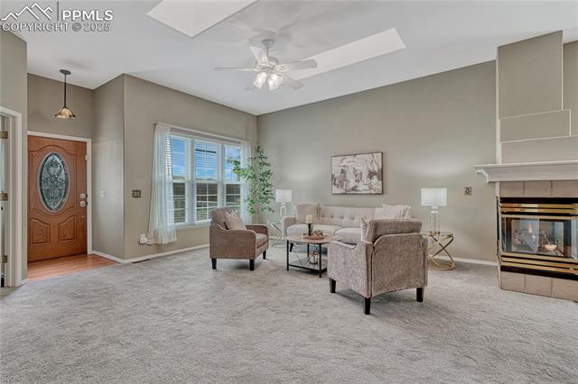 5105 Saddleback Heights