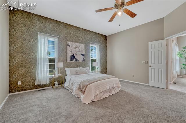 5105 Saddleback Heights