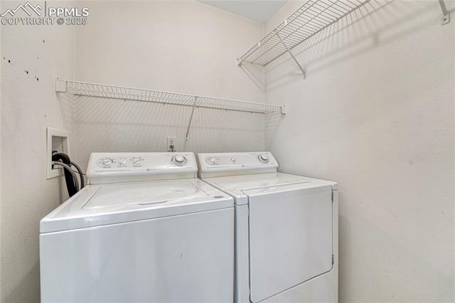 5105 Saddleback Heights