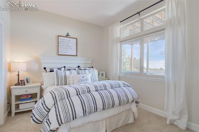 5290 Lower Vista Road