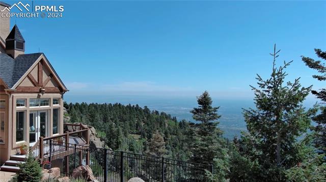 5290 Lower Vista Road