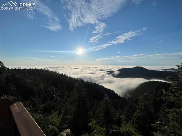 5290 Lower Vista Road