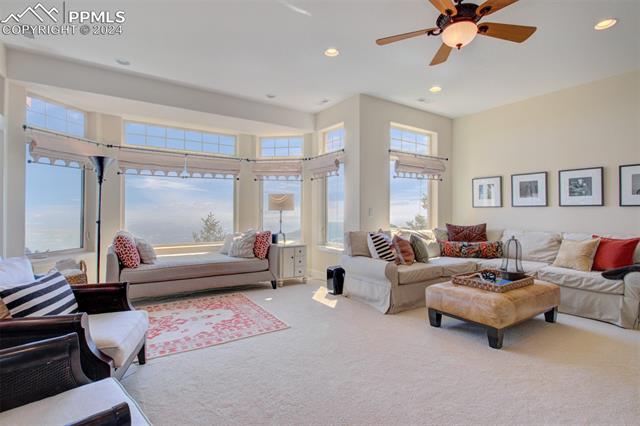 5290 Lower Vista Road