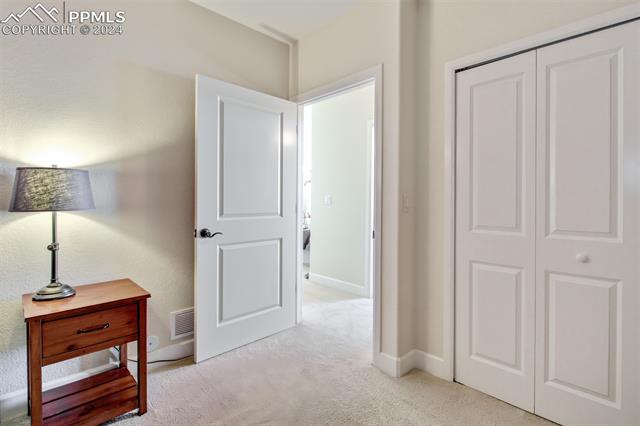 5290 Lower Vista Road