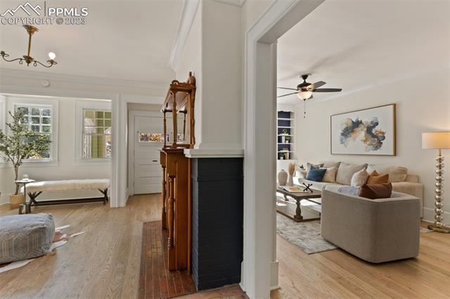 114 E San Miguel Street
