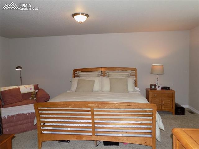 11530 HIBISCUS Lane
