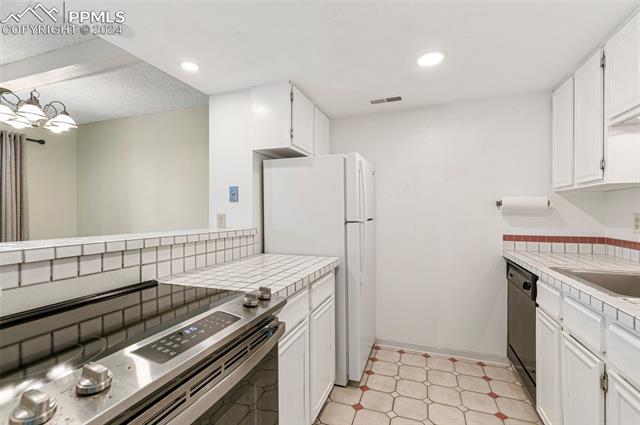 1018 Fontmore Road A