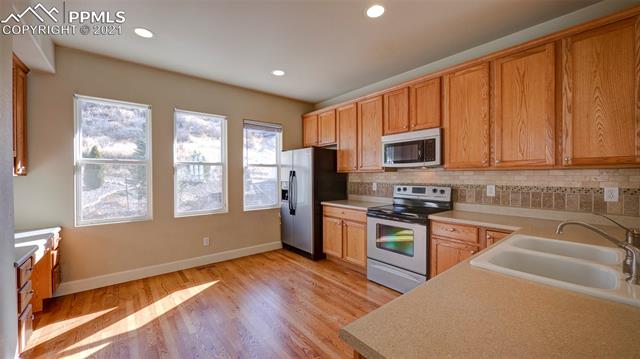 2343 St Claire Drive