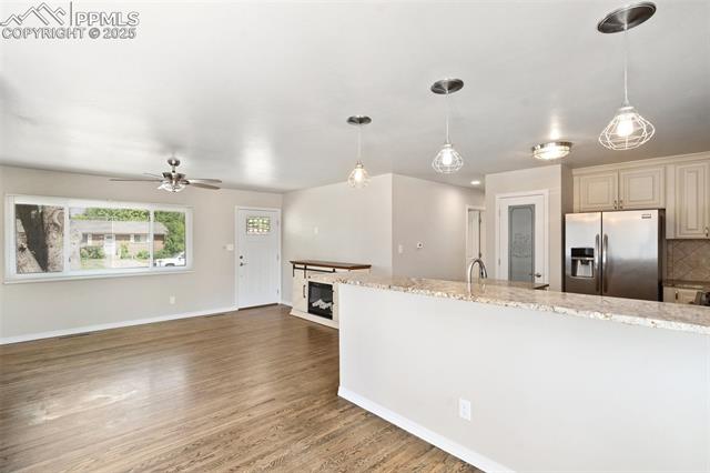 30 N Roosevelt Street