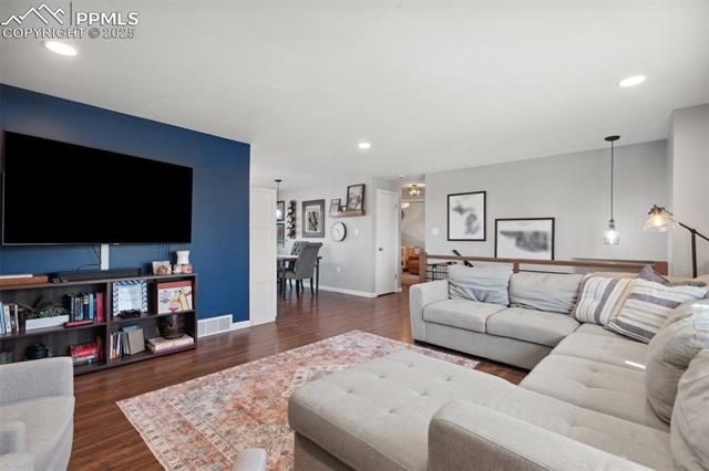 2880 El Capitan Drive