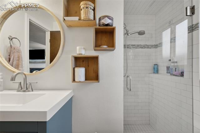 2880 El Capitan Drive