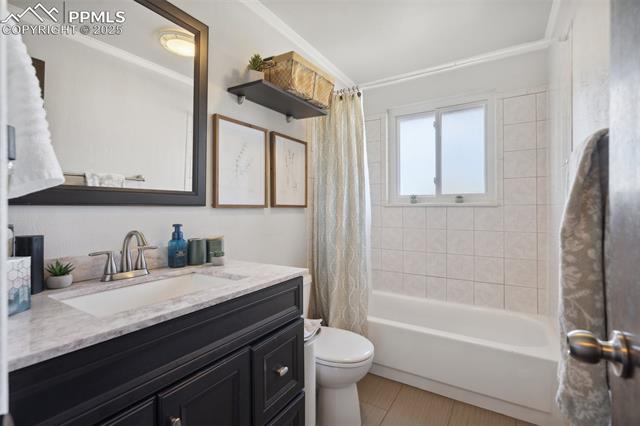 2880 El Capitan Drive