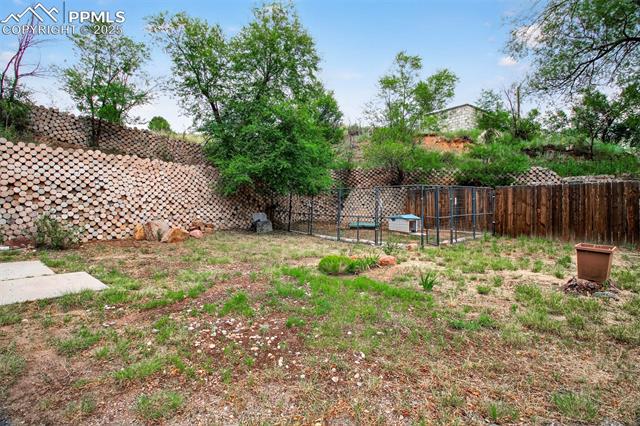 1502 Manitou Boulevard