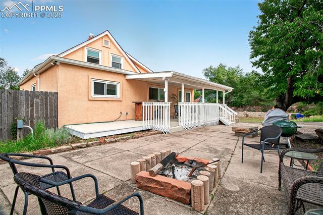 1502 Manitou Boulevard