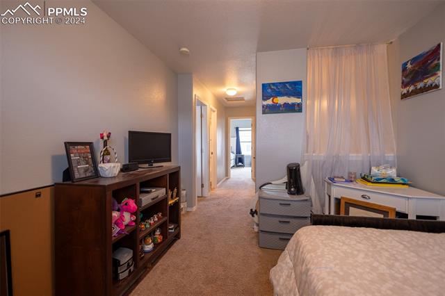 10518 Country Park Point