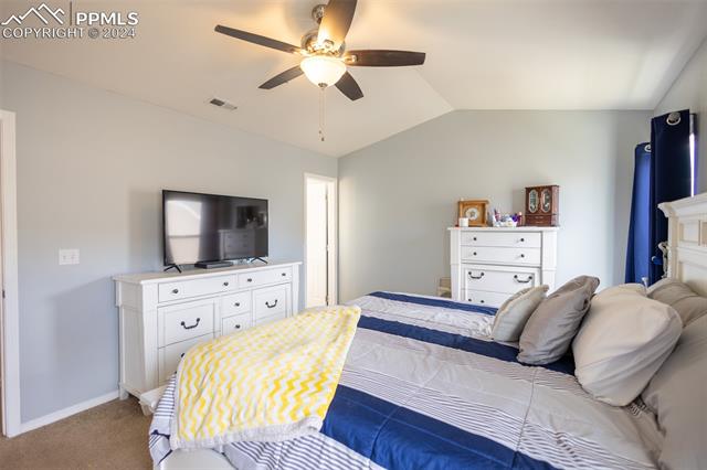 10518 Country Park Point