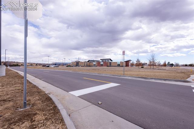 10518 Country Park Point