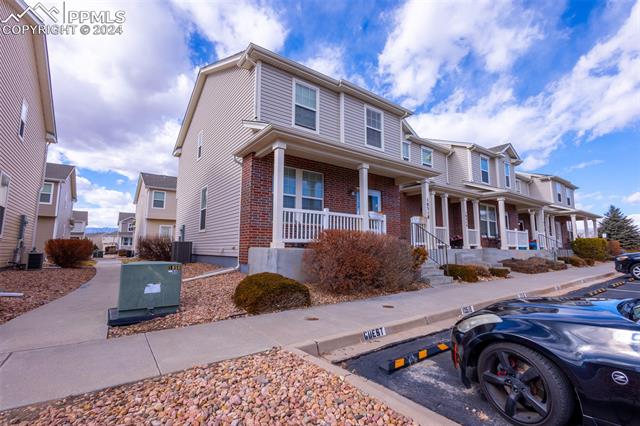 10518 Country Park Point