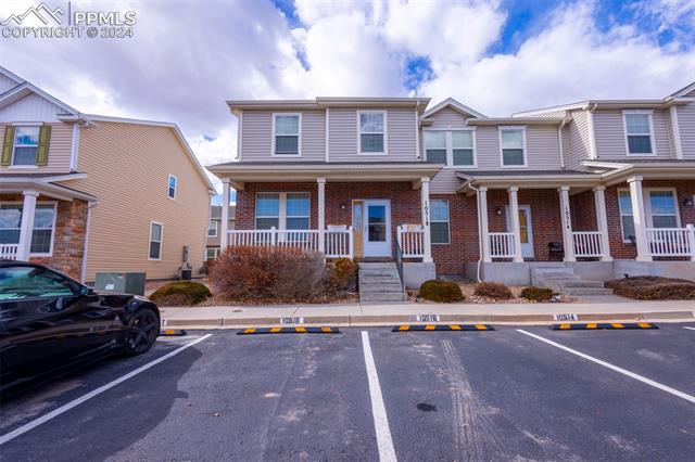 10518 Country Park Point