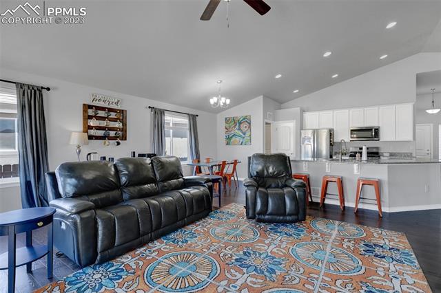 10002 Emerald Vista Drive