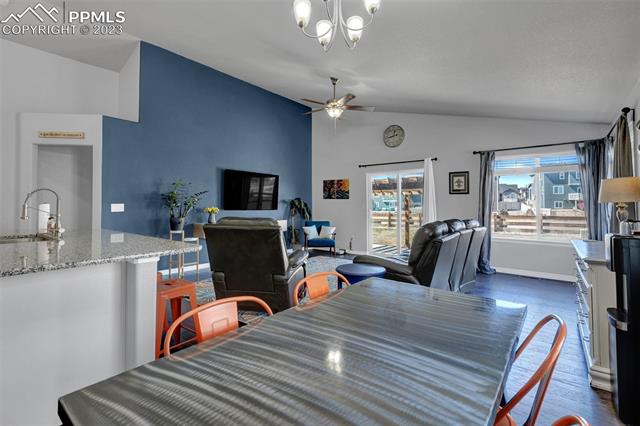 10002 Emerald Vista Drive