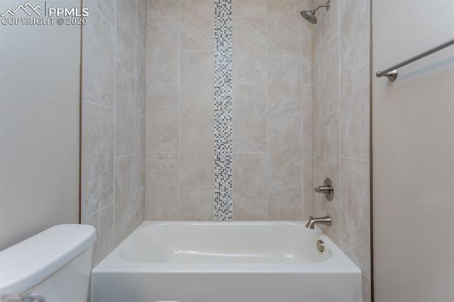 718 Thimbleberry Point