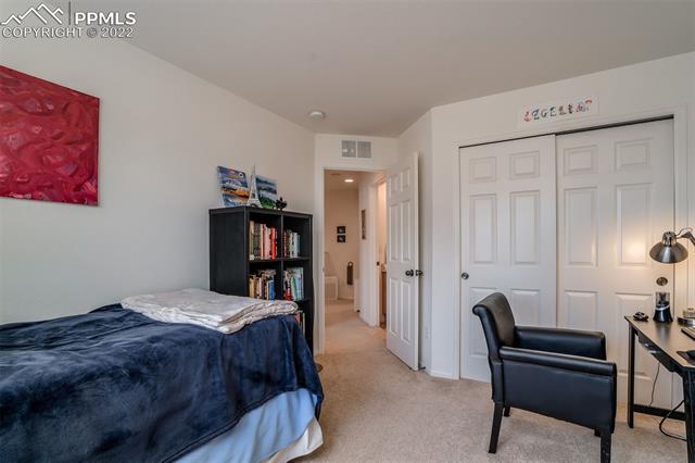 8673 Eugene Alley